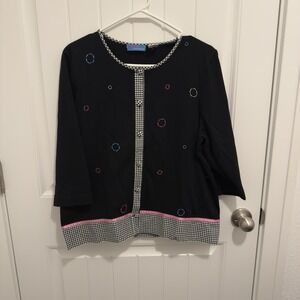 Onque Casuals Women's Black Gingham Circle Design Button Up Blouse Size Large